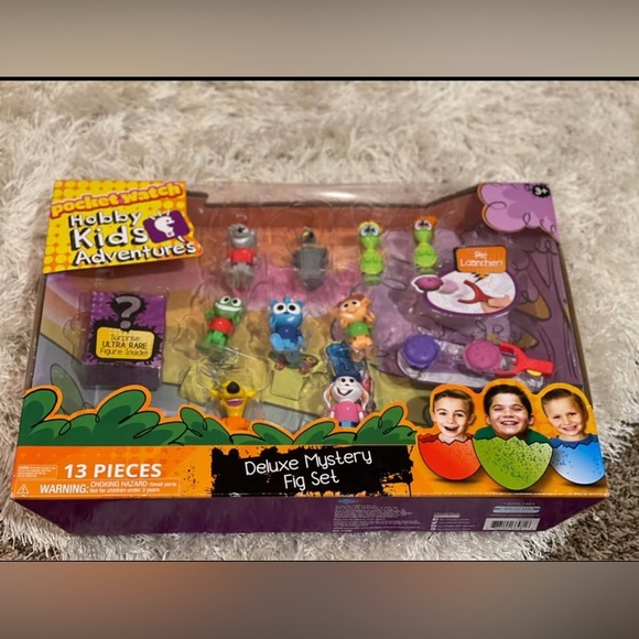 Hobby kids adventures deluxe mystery fig set - Picture 1 of 1